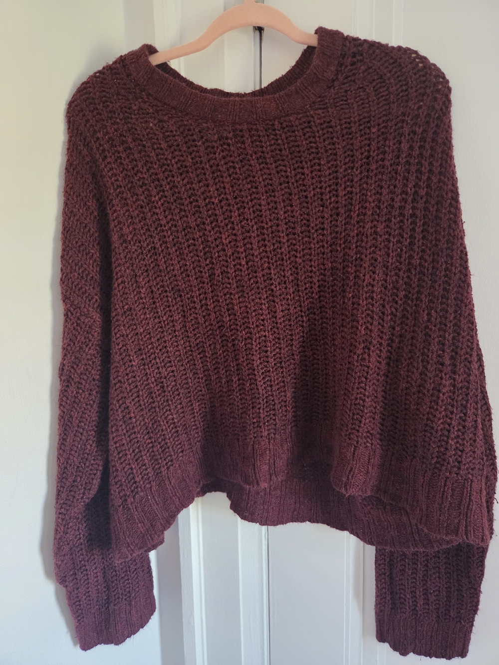 American Eagle Outfitters Burgundy Chunky Opend Knit Cropped Sweater - Picture 1 of 6